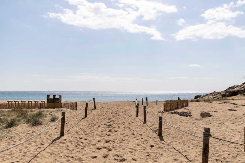 Calma S'Alguer Luxury Beach Apartment Palamós Eksteriør billede