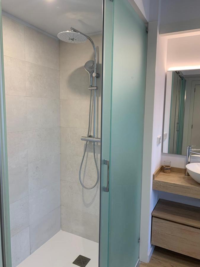 Calma S'Alguer Luxury Beach Apartment Palamós Eksteriør billede